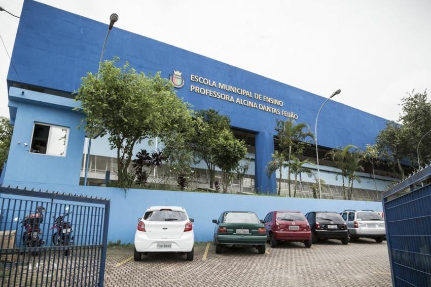 escola alcina dantas feijão