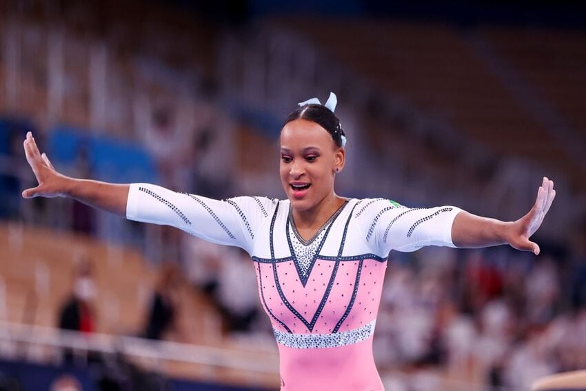 Campeã olímpica Rebeca Andrade