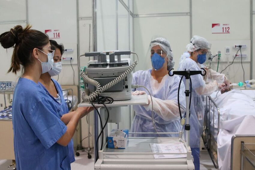 leitos de hospital