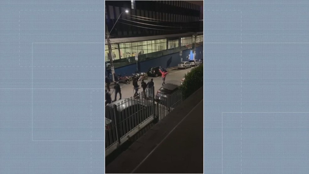 briga entre torcedores do são paulo e corinthians