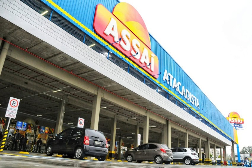 fachada do atacadista assaí