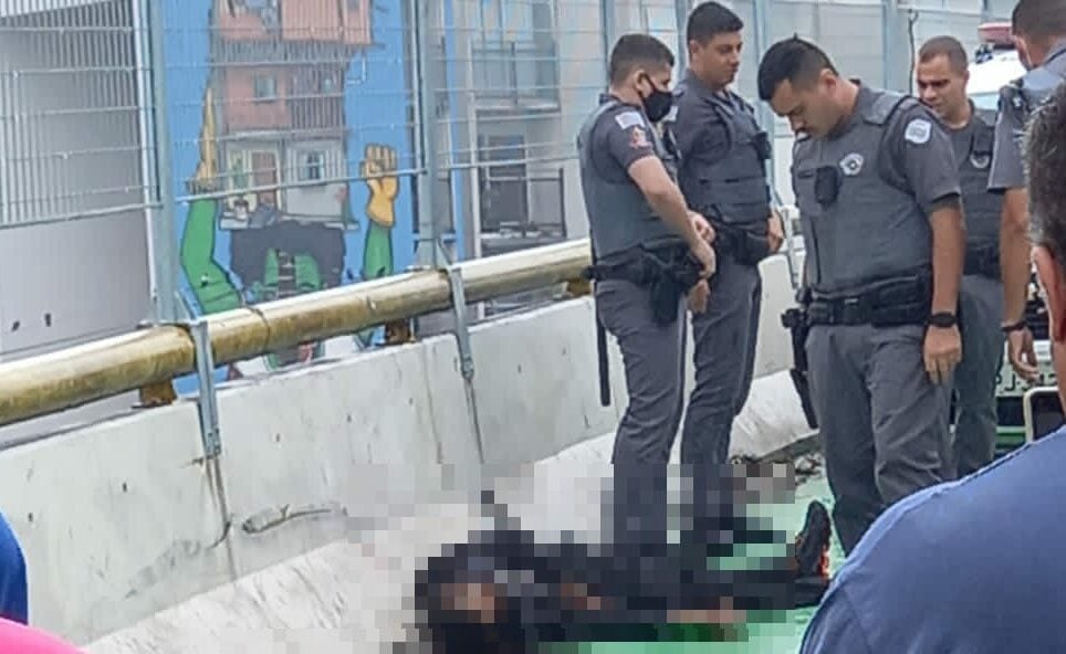 bandido ferido em viaduto