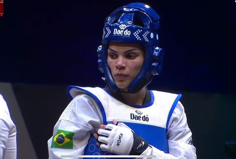 atleta de são caetano ganha Mundial Taekwondo