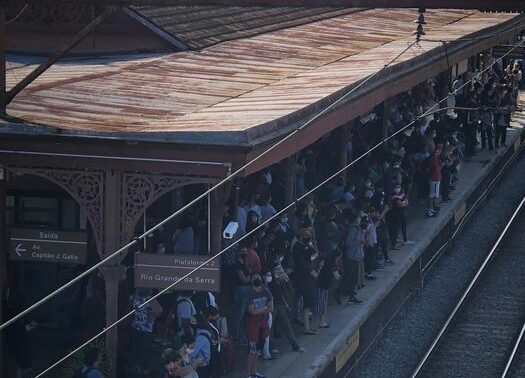estação de trem - linha turquesa