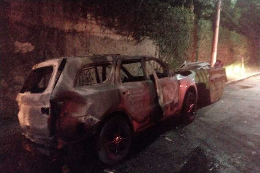 carro incendiado