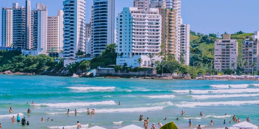 praia das pitangueiras