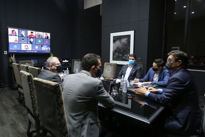 reunião de rodrigo garcia com consórcio do abc