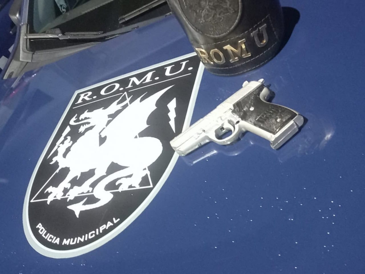 simulacro de arma de fogo apreendido