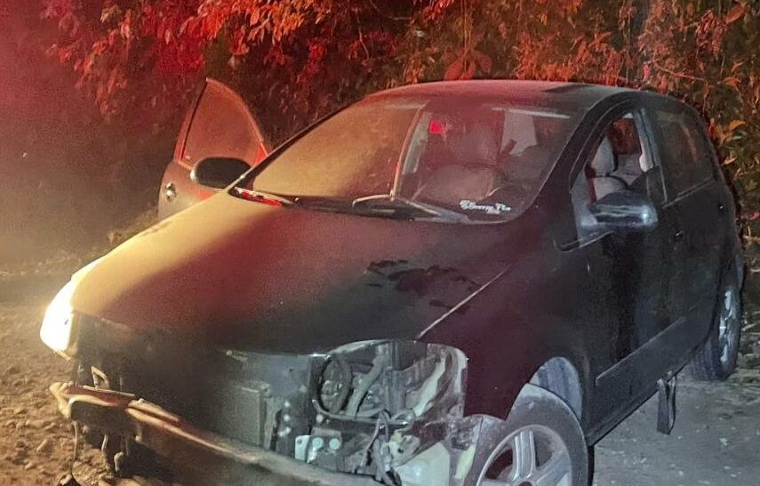 carro colidido