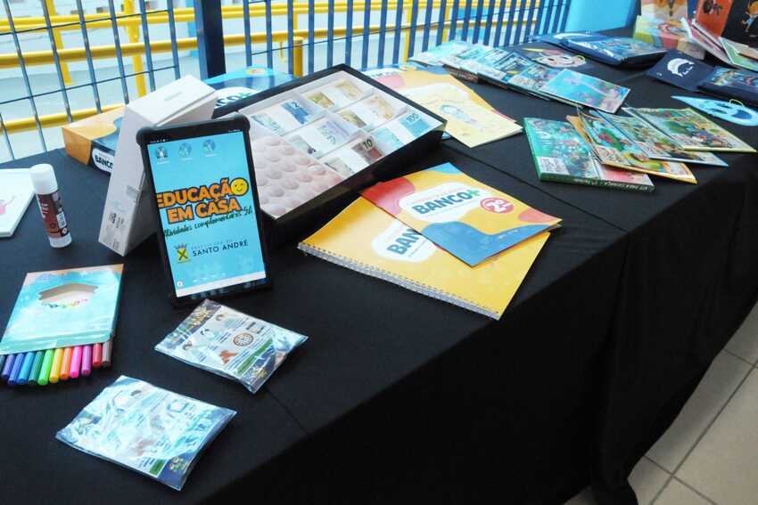 materiais escolares