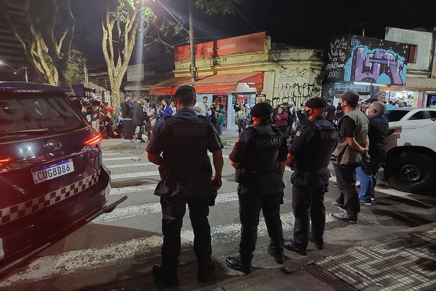 operação nos bares