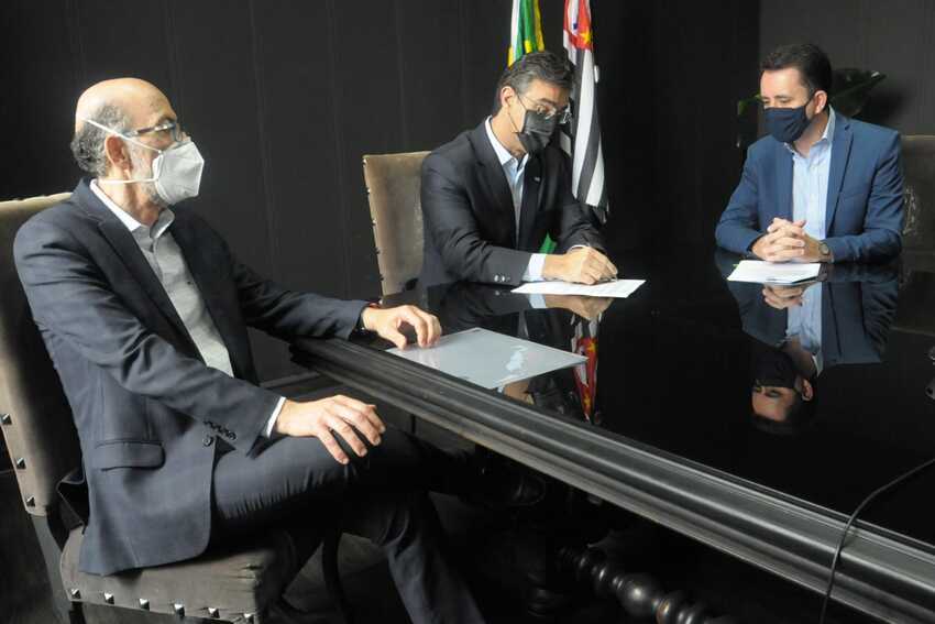 rodrigo garcia e paulo serra