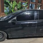 veículo preto apreendido