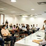 auricchio durante reunião com comerciantes