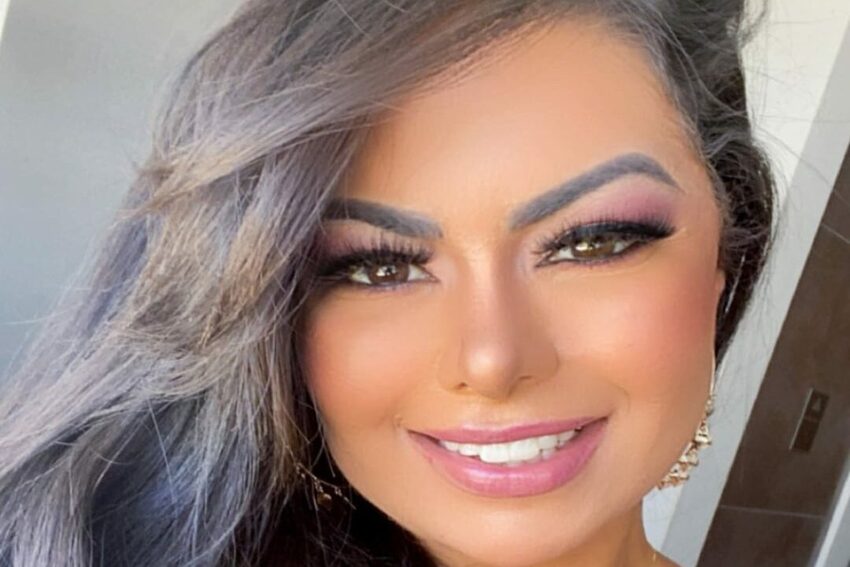 vocalista paulinha
