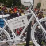 manifestação de ciclistas pedindo justiça após morte de Hugo