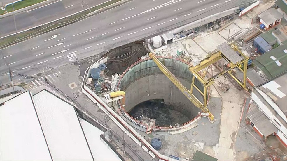 obra do metrô