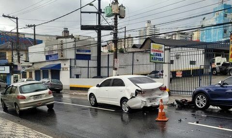 acidente de carro na marechal deodoro