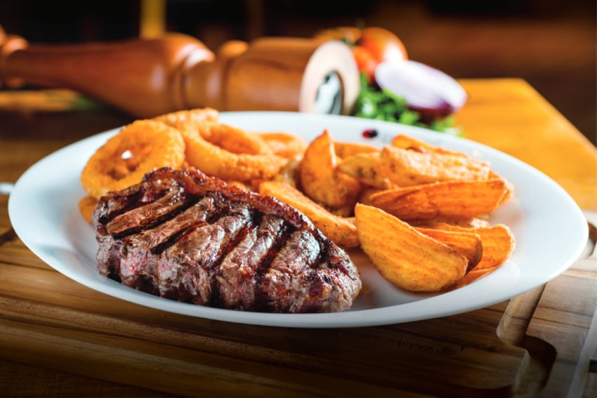 churrasco no prato