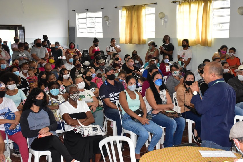 prefeito claudinho e famílias