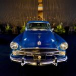 carro antigo em exposição