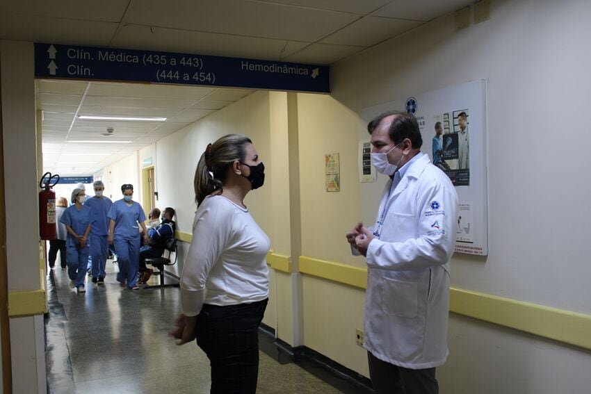 deputada Carla Morando no hospital Mário Covas