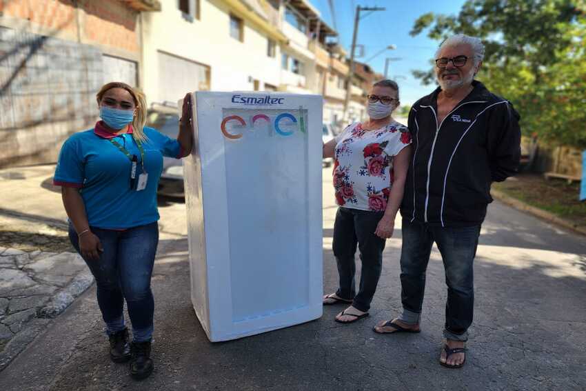 clientes que ganharam geladeira da Enel