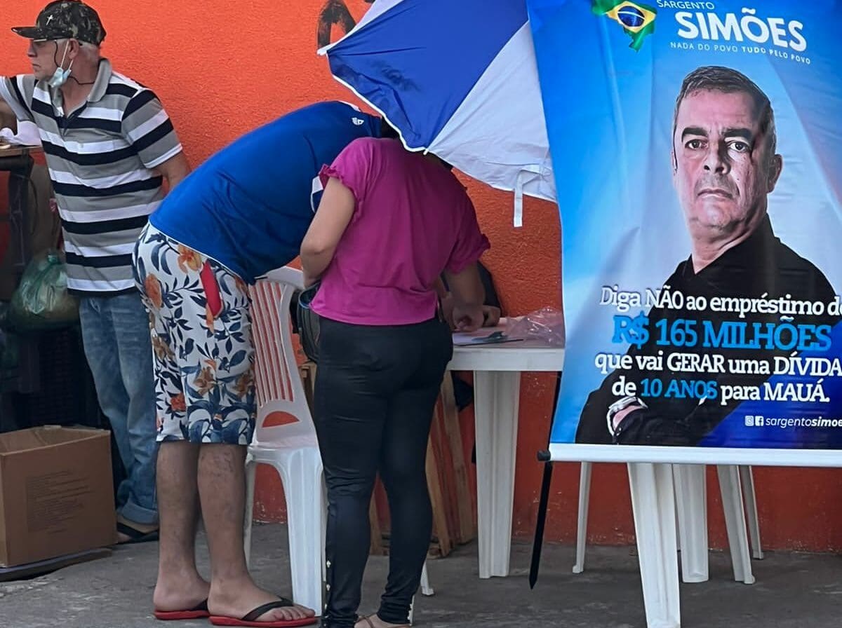 coleta de assinaturas em tenda