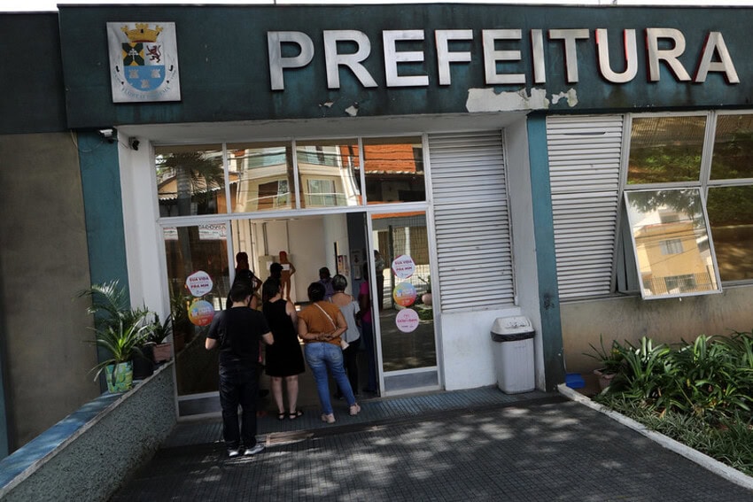 fachada da prefeitura de diadema