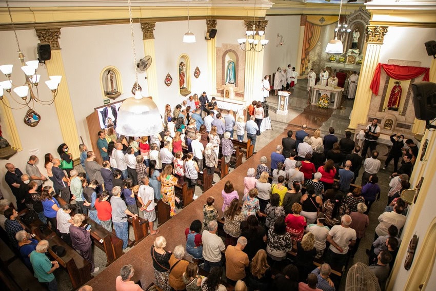 missa de aniversário de São Caetano