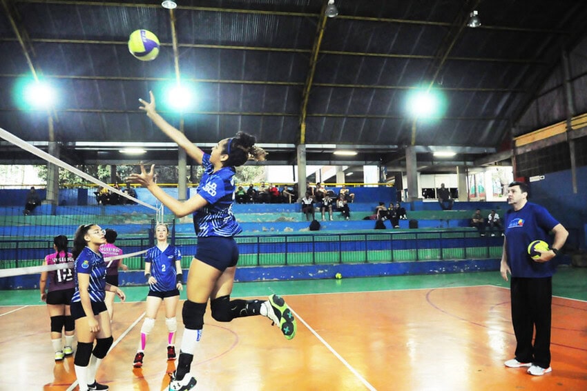 equipe de vôlei de Diadema em quadra