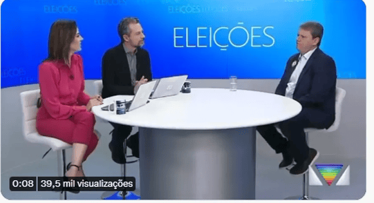 tarcísio de freitas ao lado de jornalistas da Globo