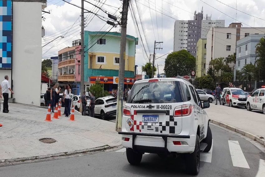 viatura da PM no bairro Assunção