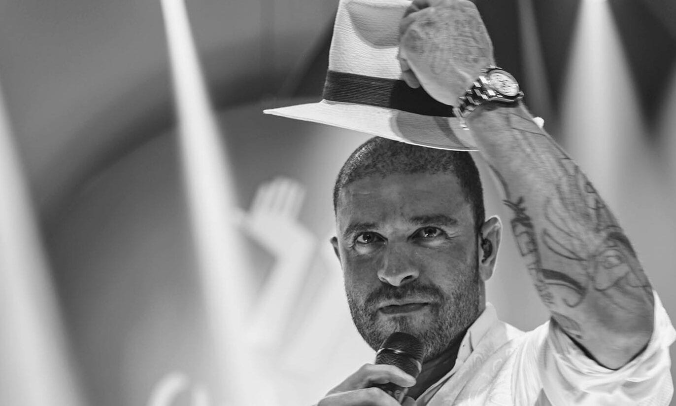 cantor Diogo Nogueira