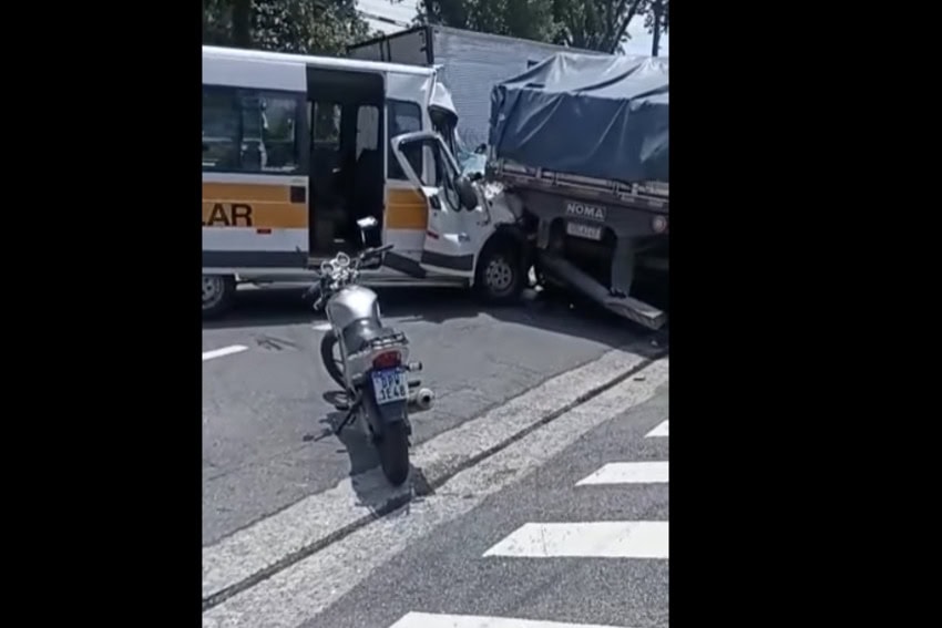acidente de Van Escolar