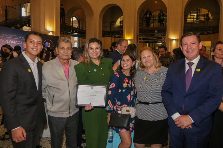 Carla Morando e família