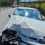 acidente de trânsito entre carro e moto
