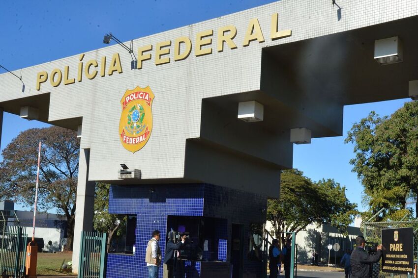 fachada do prédio da Justiça federal