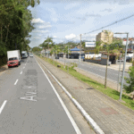 na rua Kaethe Richers, na Vila São José