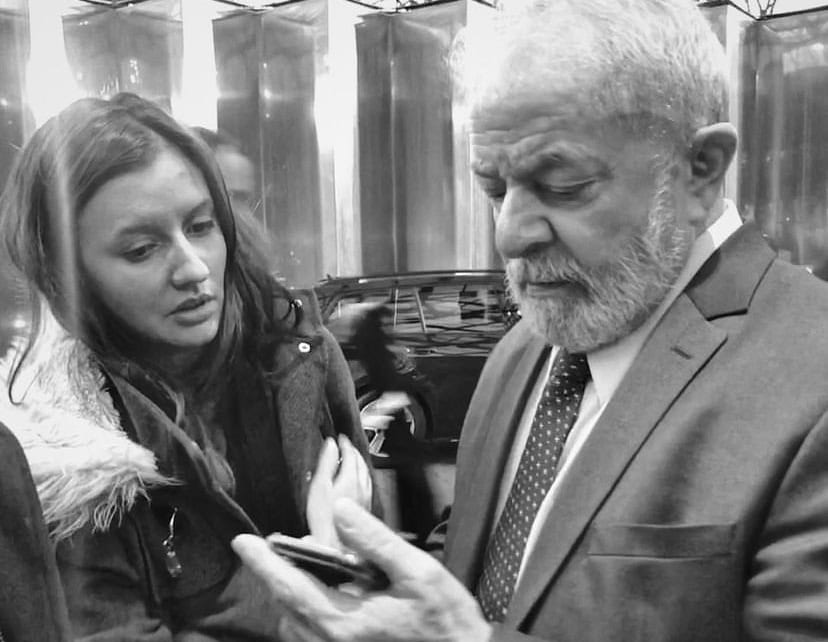 Nicole Briones e Lula