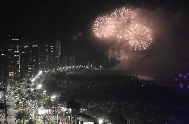 fogos na Praia Grande