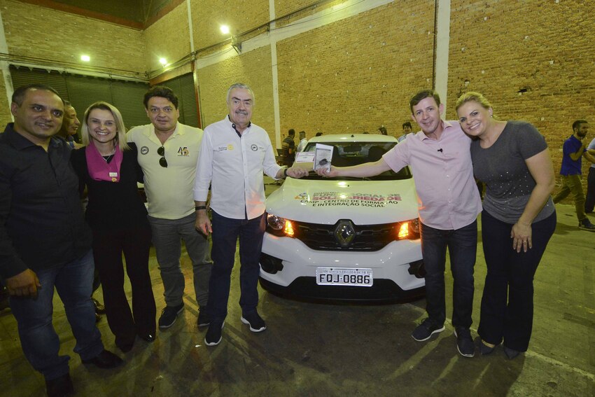 carros doados a entidades