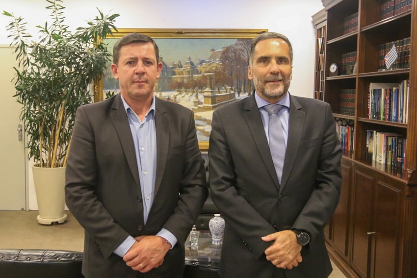 prefeito Orlando Morando e procurador