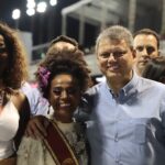 Tarcísio de Freitas na abertura do carnaval