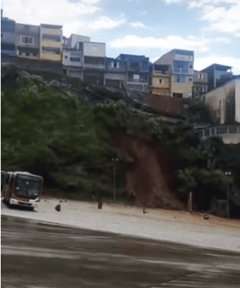 queda de muro em Mauá