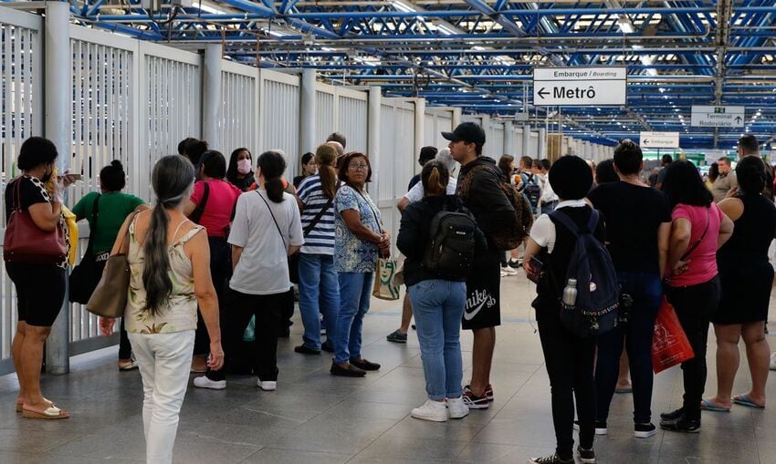usuários do metrô