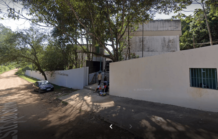 fachada da E.E Isamo Serikiyaku