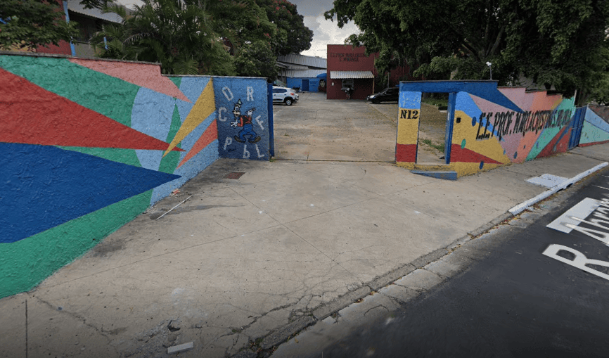 fachada da Escola Estadual Maria Cristina S. de Miranda