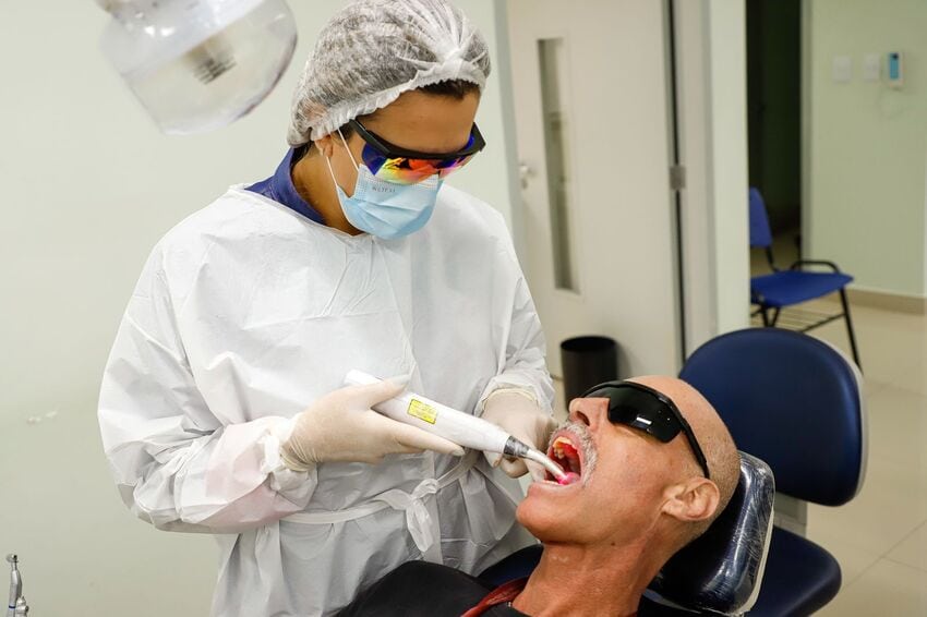 paciente oncológico no consultório dentário