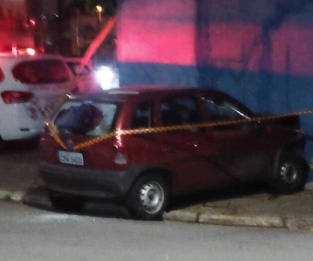 carro que atropelou mulher trans